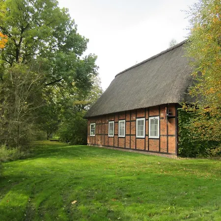 Holiday home Gaestehaus Eulennest *